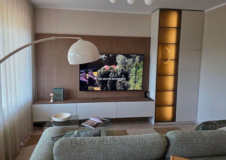 1-room apartment layout, prices